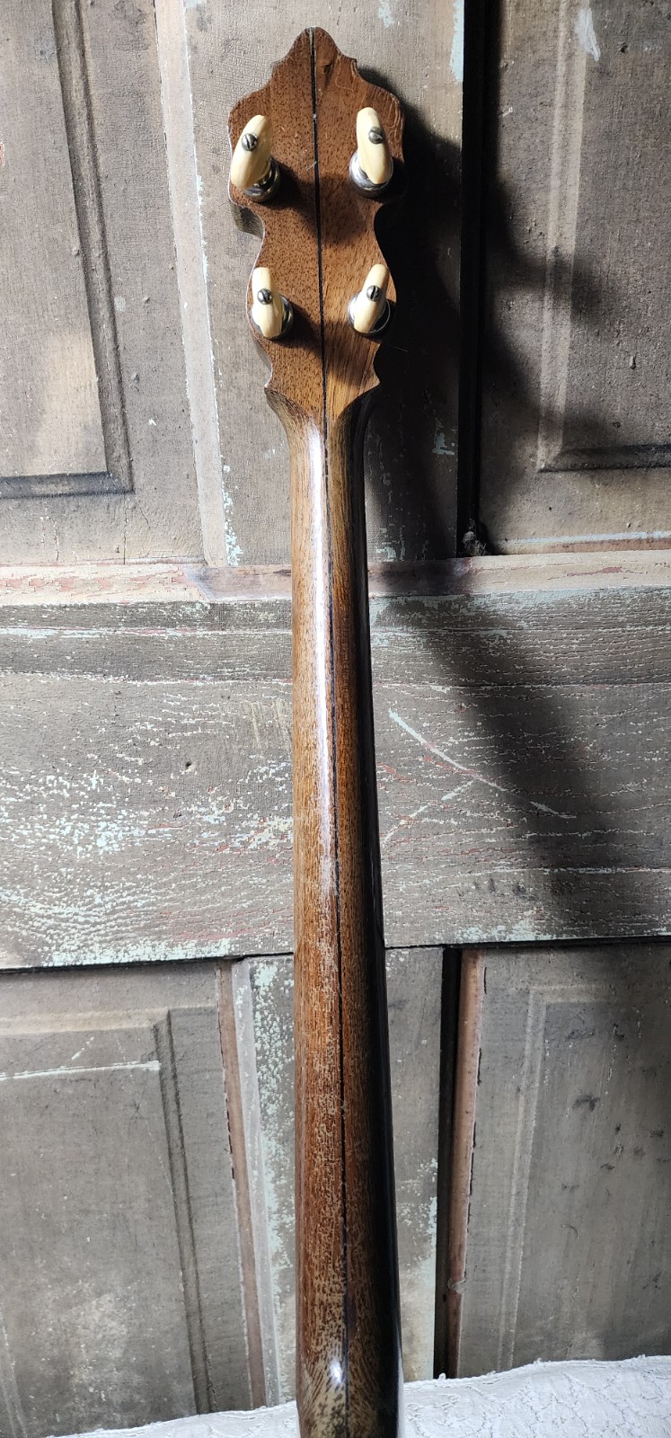 Vintage 1920s S.S. Stewart "Wondertone" 19-Fret Tenor Banjo with Original Case — photo 3
